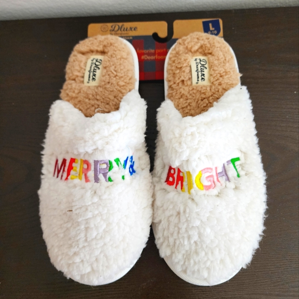 Dearfoam Holiday Slippers